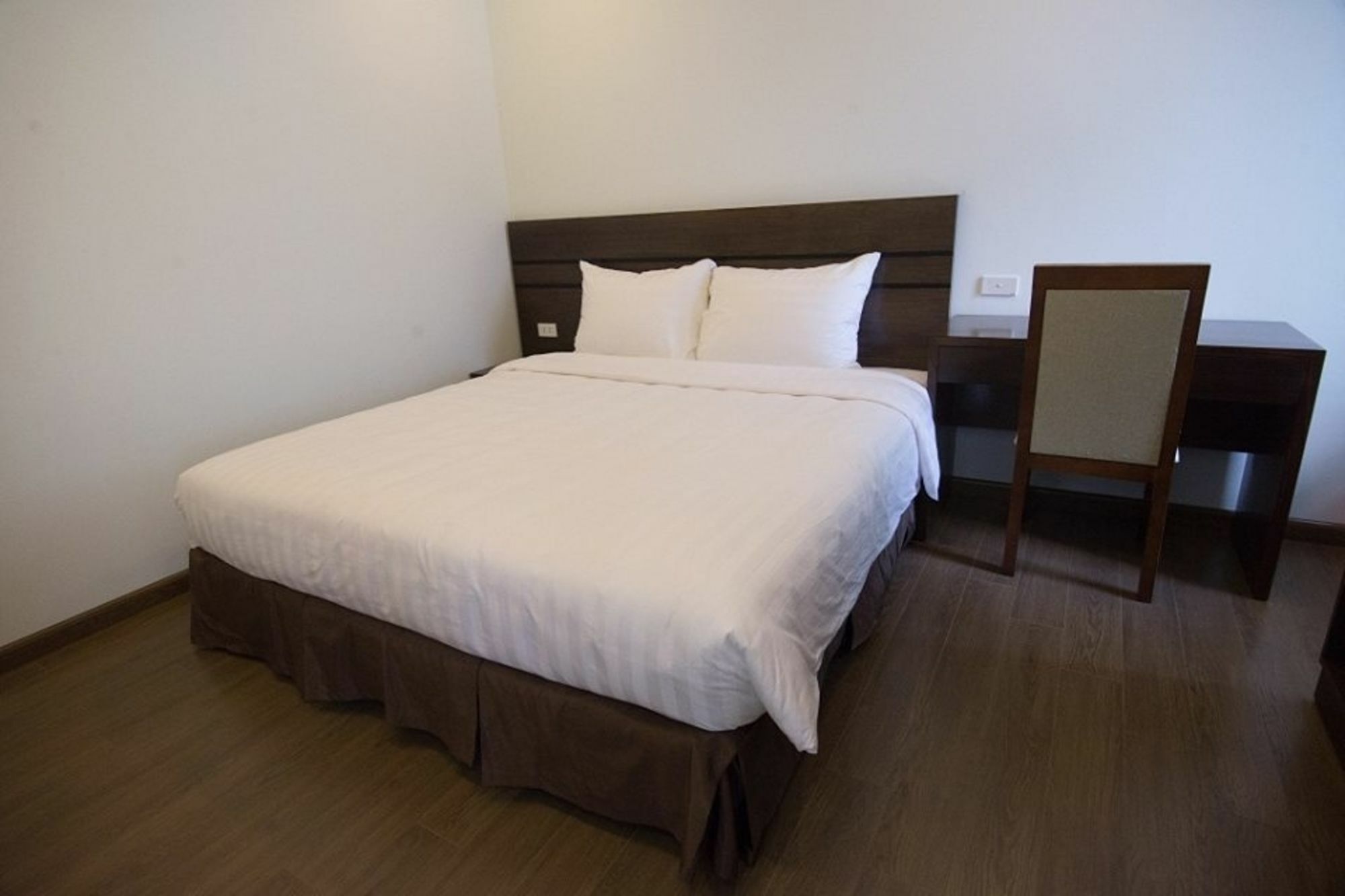 Apartment Poonsa Tran Thai Tong