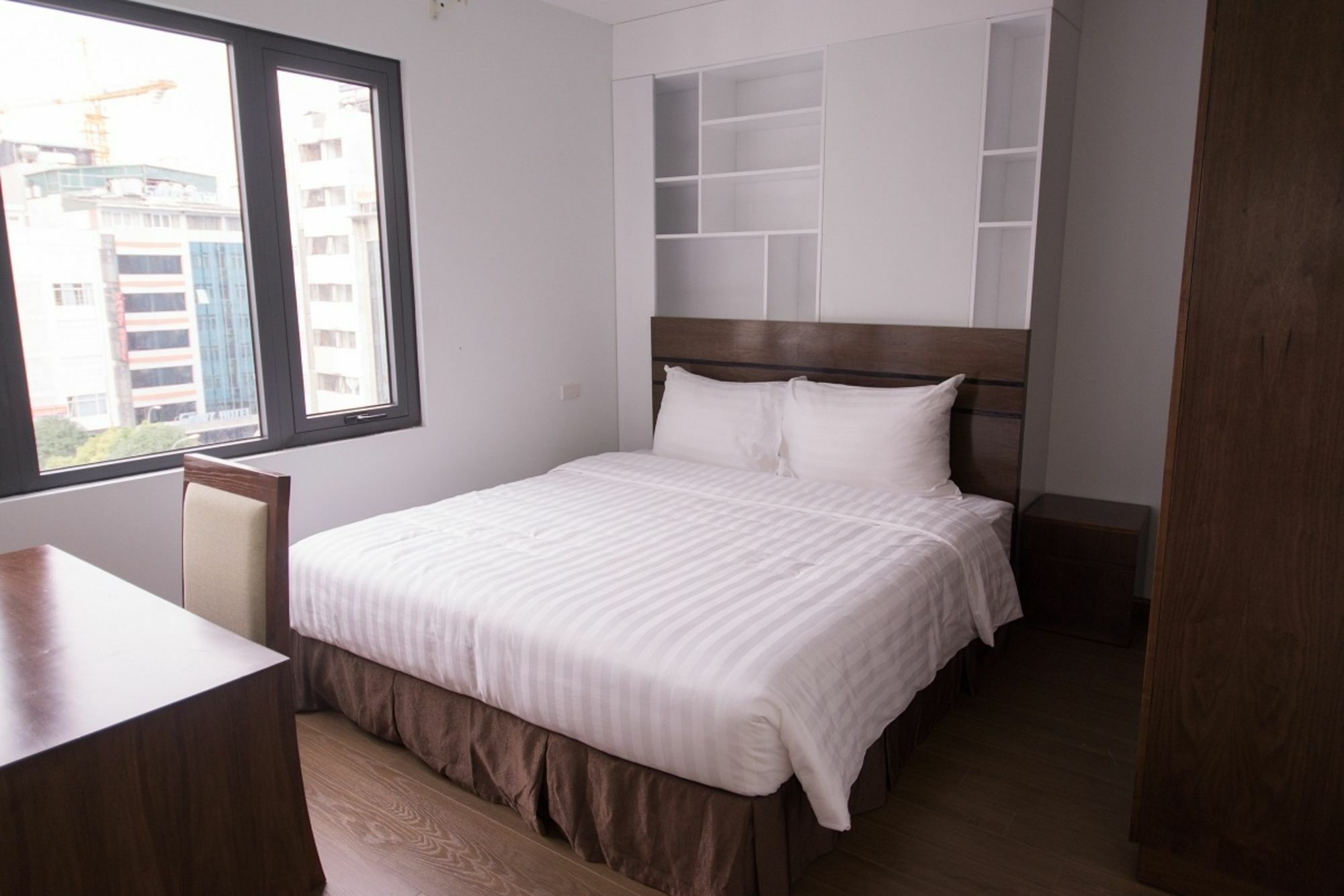 Apartment Poonsa Tran Thai Tong